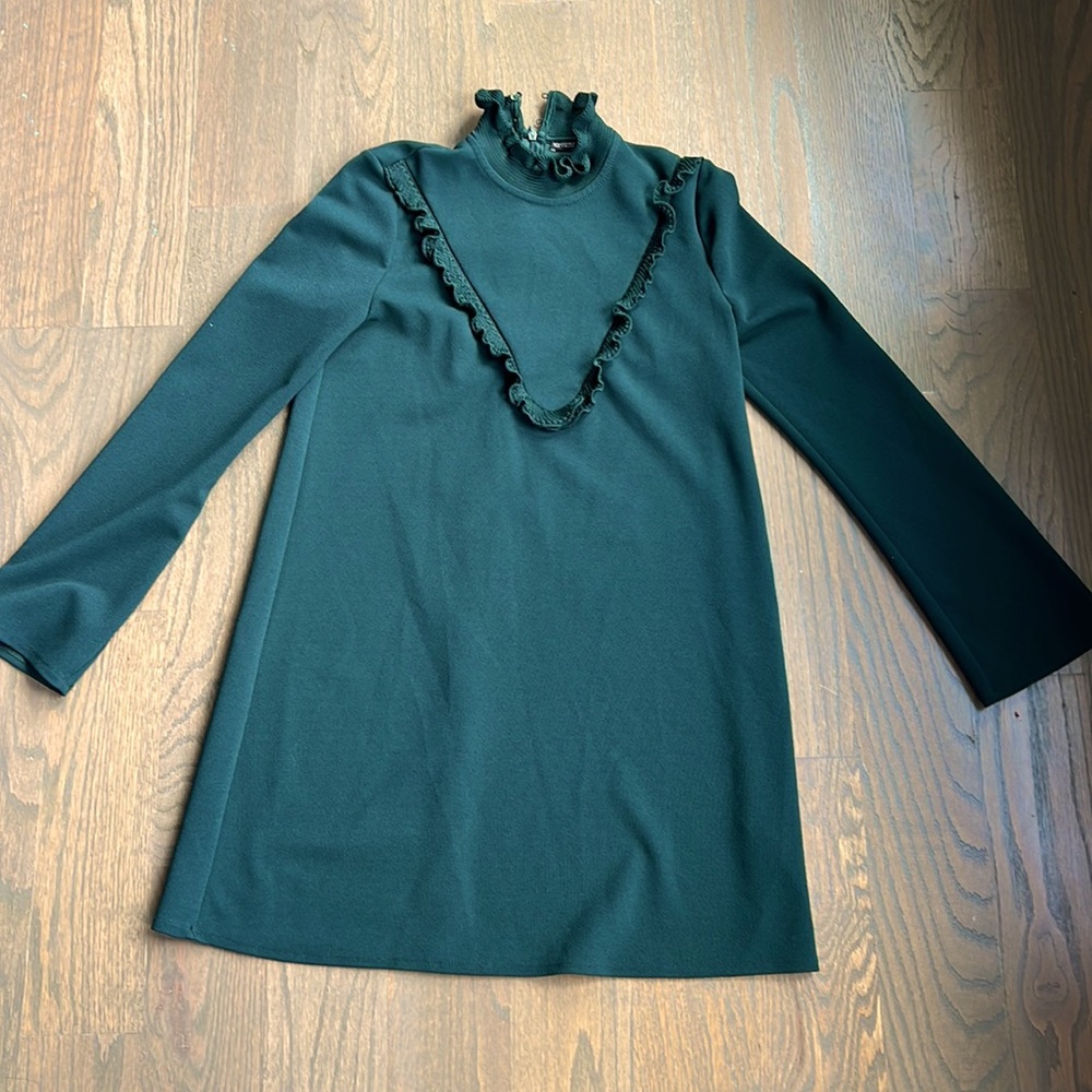 Zara, Green formal dress, US kids size medium
